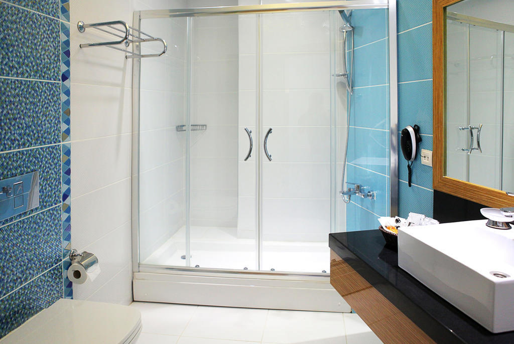 Ege Sevilen Hotel Turgutlu Habitación foto
